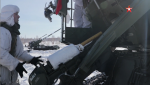 Screenshot_2021-04-09 Мощь артиллерии военнослужащие уничтожили «врага» из САУ «Малка» на учен...png